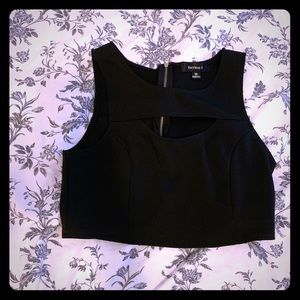 Women’s Chic Crop Top  - Black Size Medium